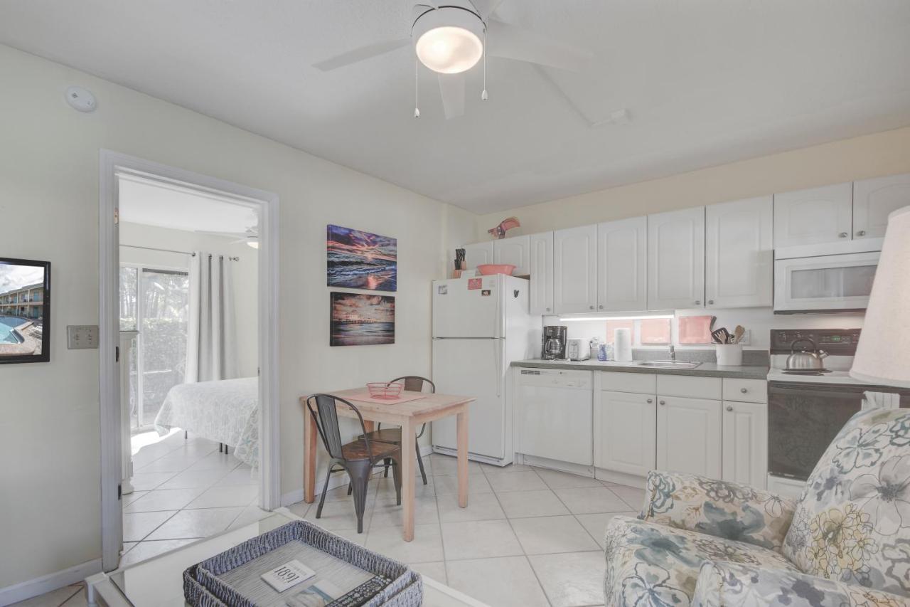 Five Palms Vacation Rentals- Daily - Weekly - Monthly Clearwater Beach Exterior photo