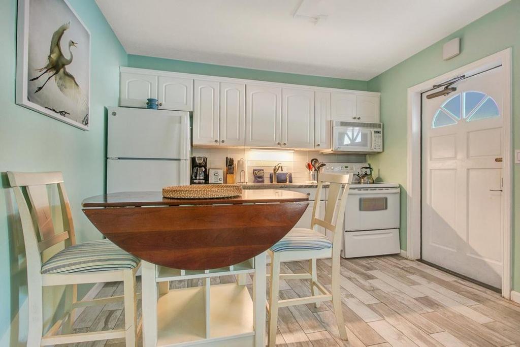 Five Palms Vacation Rentals- Daily - Weekly - Monthly Clearwater Beach Exterior photo